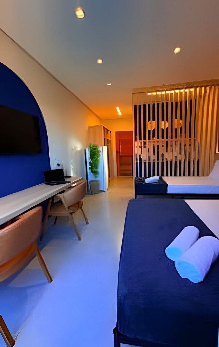 5 min do Centro - Flat Novo Completo com Vaga